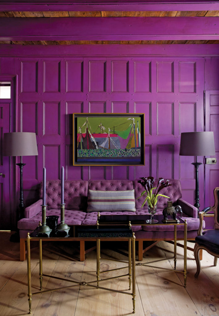Dramatic use of paint and color, copyright by Eric Piasecki / OTTO; interior design by Steven Gambrel.