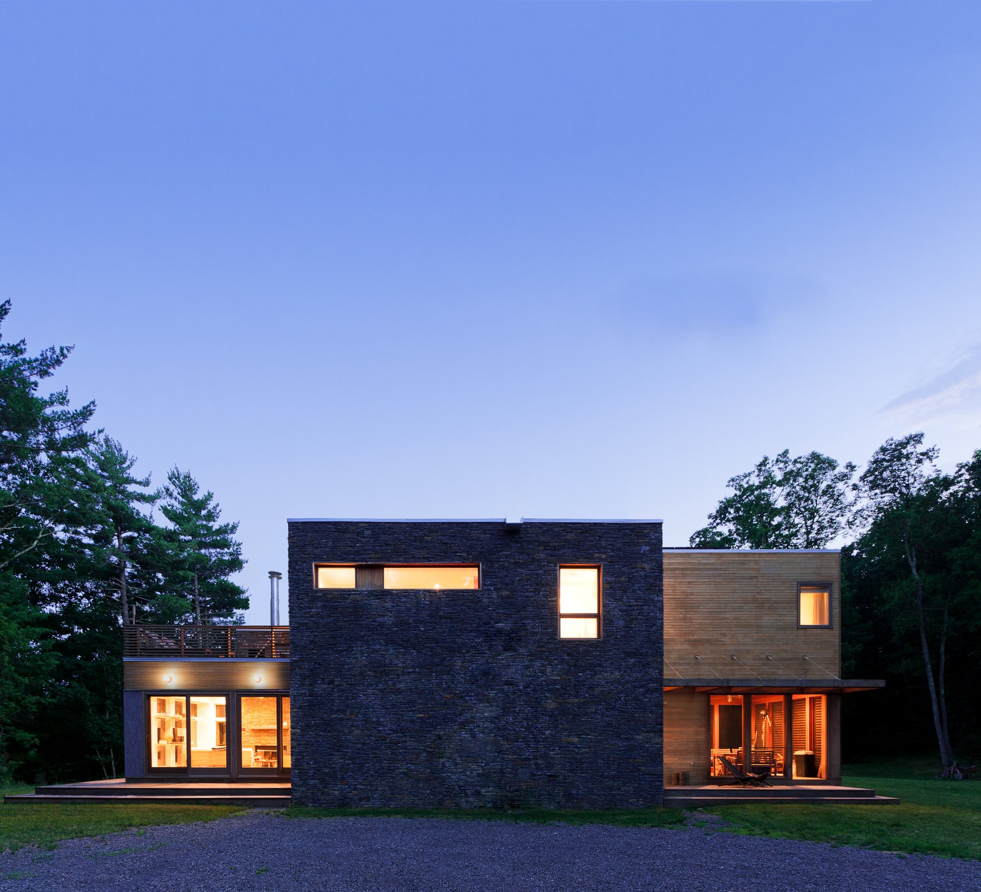 This Catskills residence by Resolution: 4 Architecture is both stunning and efficiently designed.