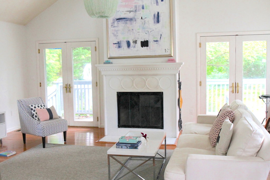 Living room with gray sisal rug
