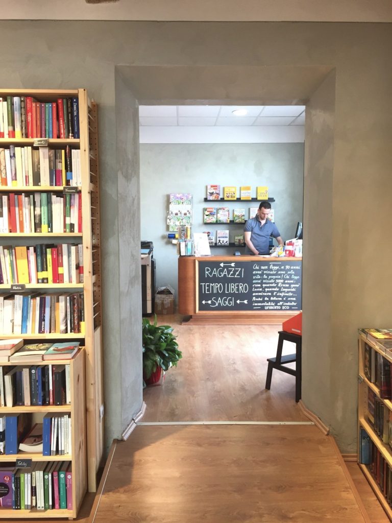 Revenge travel, Italy